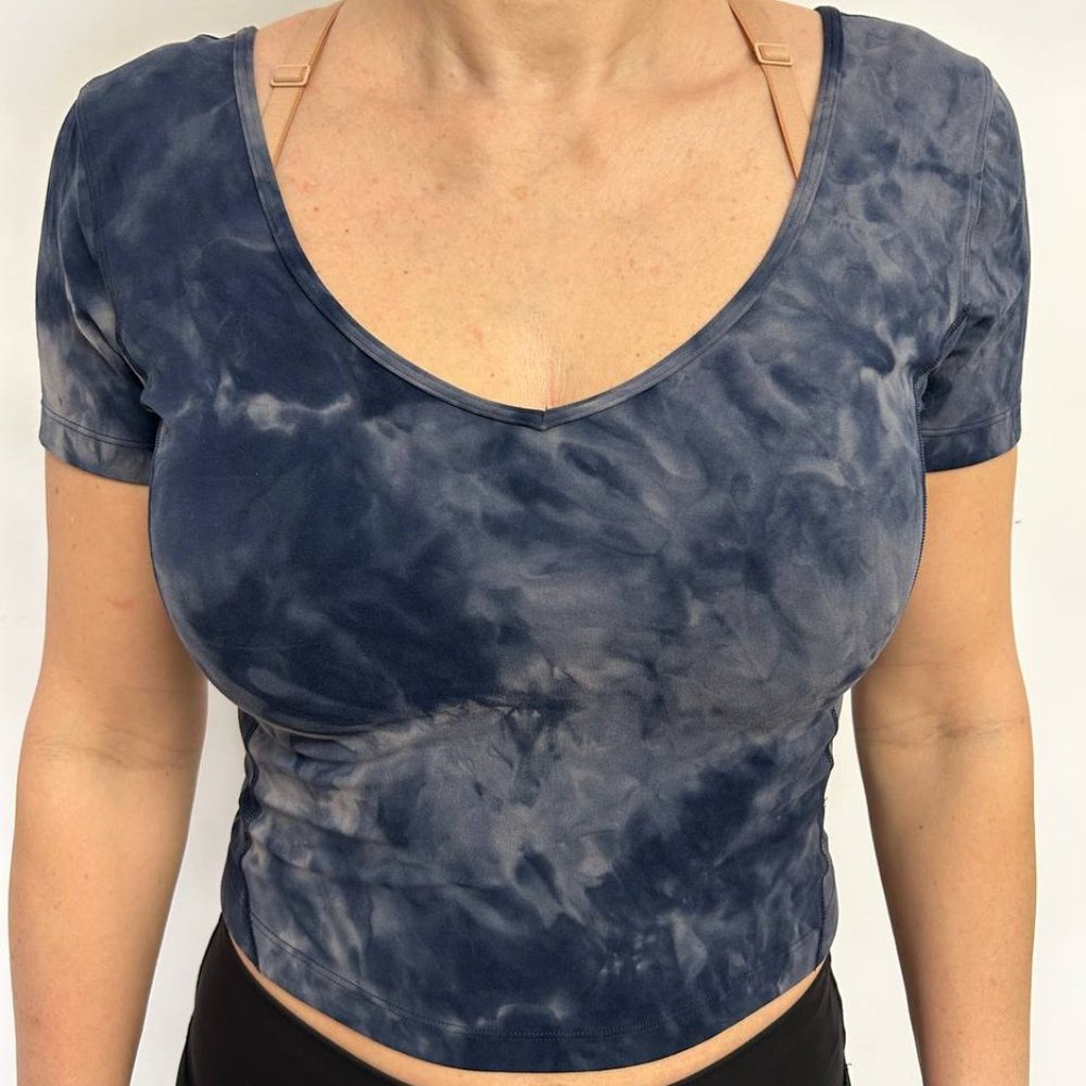 lululemon Womens Scoop Back T-Shirt Sz. 8 *VGUC